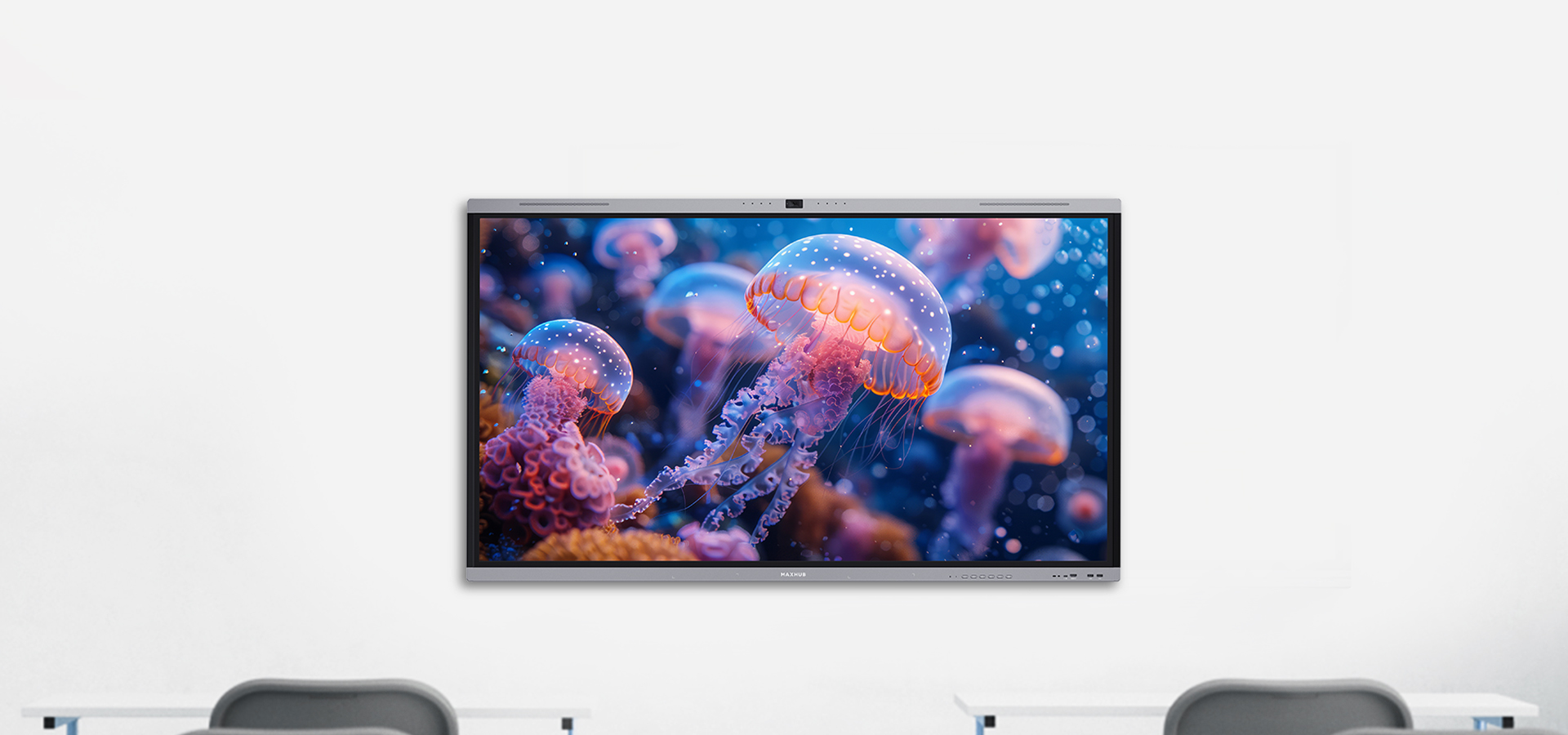 Màn hình tương tác 110 inch với 8 microphone tích hợp và camera AI 13MP 